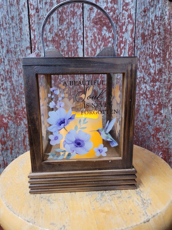 Memorial lantern