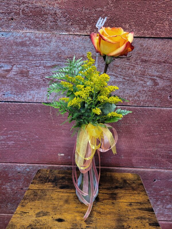 Single Rose Arrangement